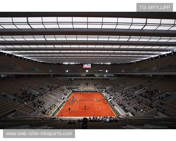 场馆顶棚开合机制响应时间受关注 二十分钟操作窗口成应急关键